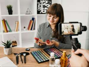 What Is Influencer Whitelisting? Benefits, Risks, and Best Practices for Paid Content What Is Influencer Whitelisting? Benefits, Risks, and Best Practices for Paid Content